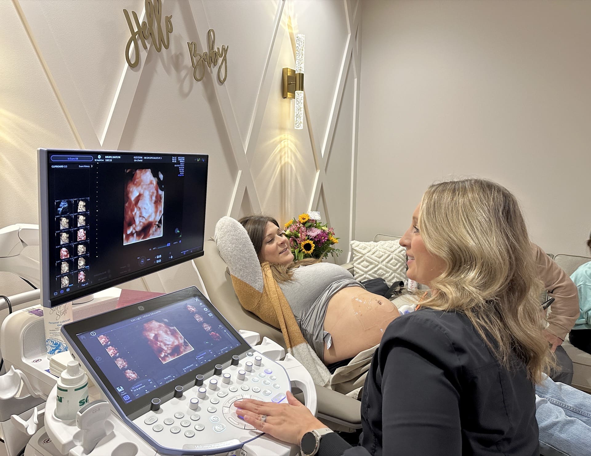 Hello Baby 3D and 4D ultrasound session